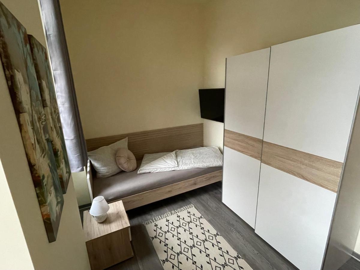 Elisabett Erfurt - Apartment Elisa - 4 Schlafzimmer Und 2 Baeder, Bis 6 Personen מראה חיצוני תמונה